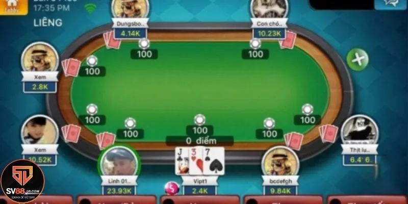 Thực hiện đánh bài trực tiếp cùng bạn bè